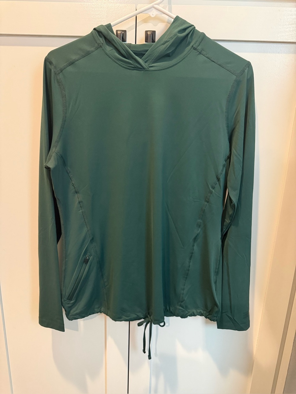 Mountain Hardwear Women’s Crater Lake Long Sleeve Hoody Dark Green
